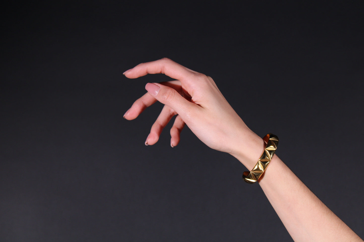 Brazalete Triangulo